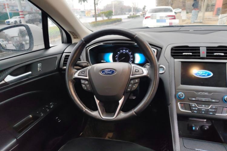 Used Ford Mondeo New Energy 2018 2.0 PHEV Smart-Controlled Fashion Edition China V Standard
