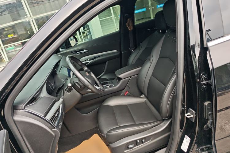Used Cadillac XT4 2020 28T Two-Wheel-Drive Leading Version Left Front Seat