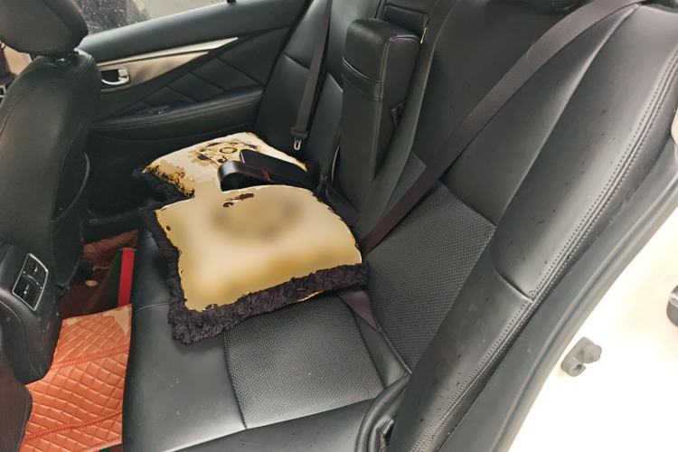 Used Infiniti Q50L 2018 2.0T Comfort Edition China VI Standard Left Rear Seat