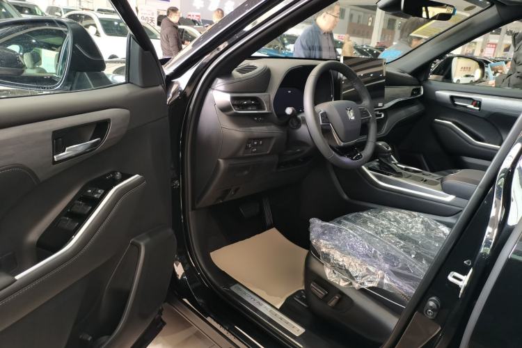 Used Toyota Crown Kluger 2026 Model 2.5L HEV All-Wheel-Drive Prestige Edition Driver Seat