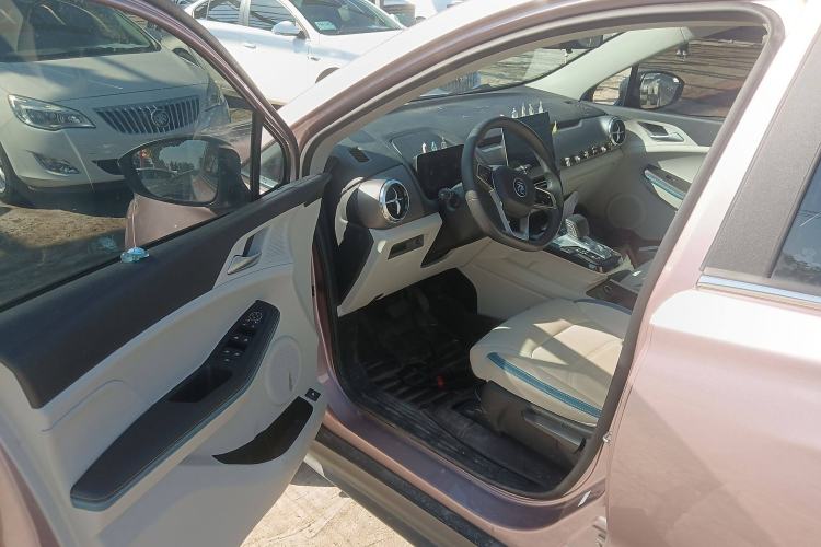 Used BYD Yuan Pro 2023 320KM Luxury Version
