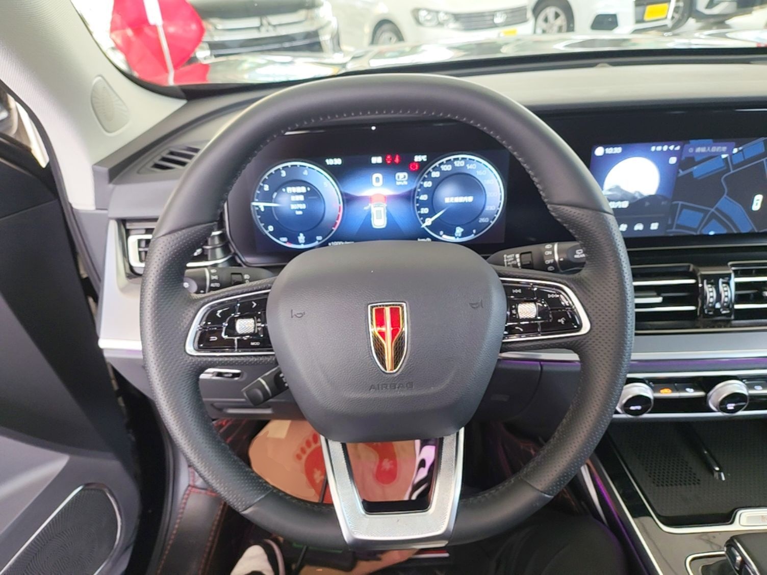 Hongqi HS5 2023 2.0T Qixiang Pro Edition — снимка 13