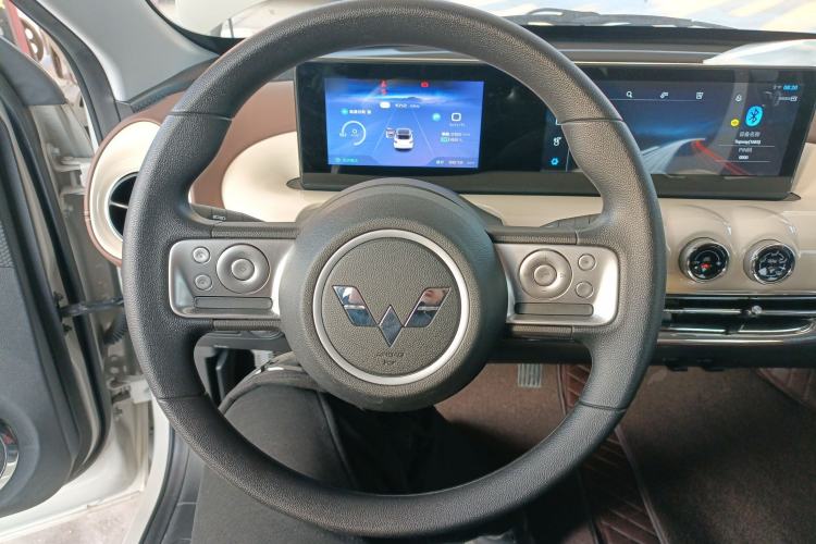 Used Wuling Bingo 2024 333 km Enjoyment Version
