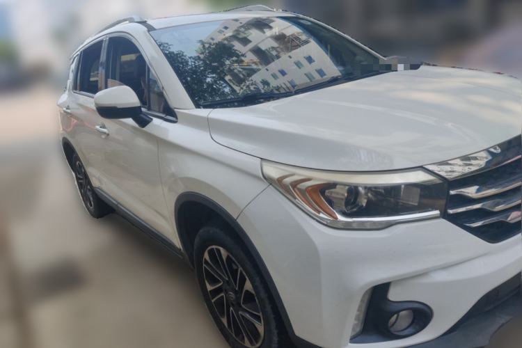 Used GAC Trumpchi GS4 2017 235T Automatic Two-Wheel Drive Elite Edition Front Right 45 Deg