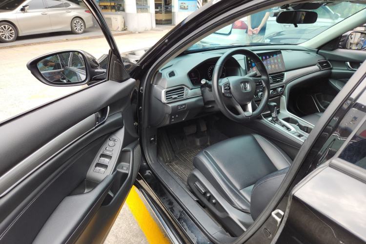 Used Honda Accord 2018 260TURBO Luxury Edition China V Emission Standard
