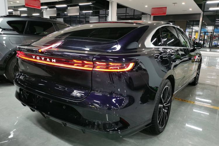 Used VOYAH PASSION 2024 PHEV Four-Wheel Drive Ultra-Long Range Flagship Model