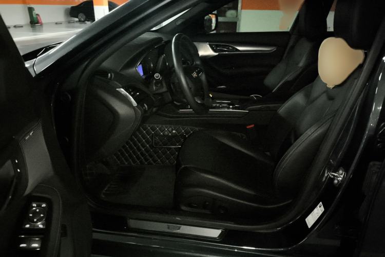 Used Cadillac CT5 2022 28T Luxury Edition Left Front Seat