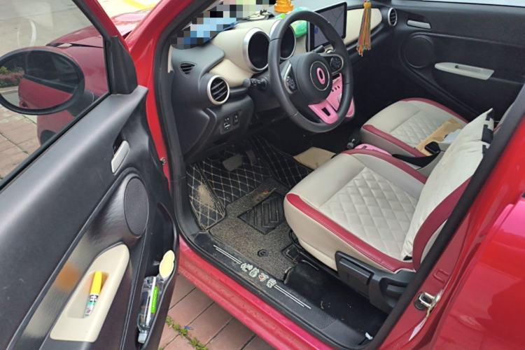 Used ORA Black Cat 2021 351 km Luxury Version Driver Seat