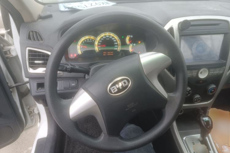 Used BYD F3 2015 Energy-Saving Edition 1.5L Automatic Luxury Model
