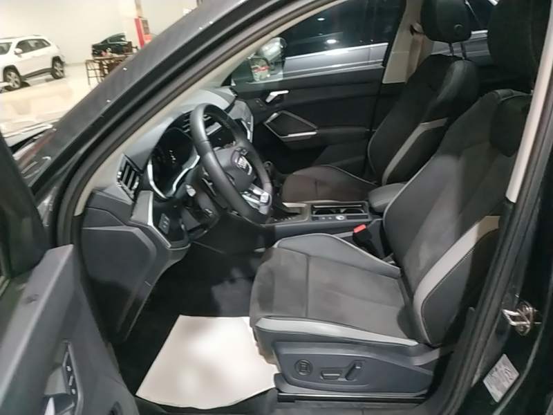 Used Audi Q3 2023 35 TFSI Fashion Dynamic Model (1.4T) — 14