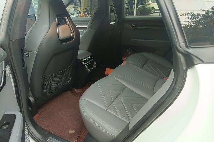 Used Zeekr 001 2022 Long-Range Dual-Motor WE Edition Left Rear Seat