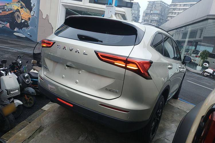 Used Haval H6 2024 1.5T Two-Wheel Drive Ultra Rear Right 45 Deg