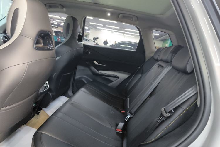 Used BYD Sealion 05 DM-i 2025 DM-i Intelligent Driving 75KM Prestige Model Left Rear Seat