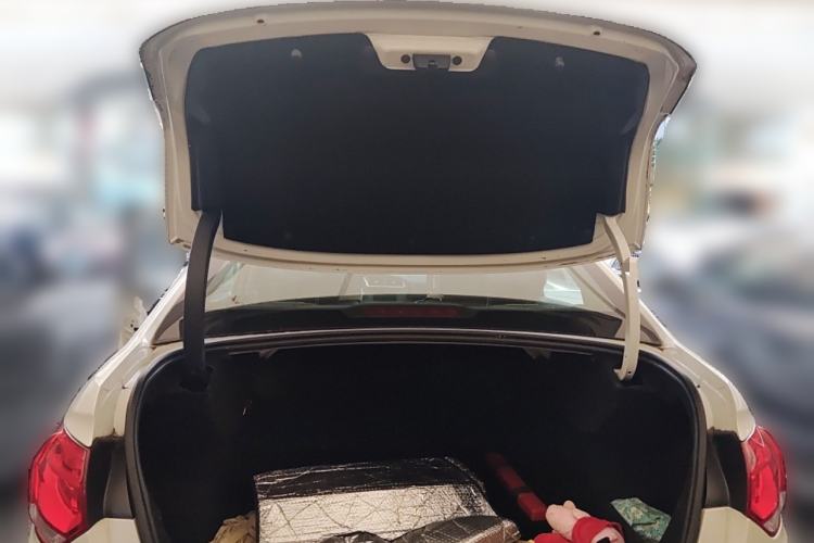 Used Citroen C4L 2014 1.8L Intelligent Drive Automatic Dynamic Model
