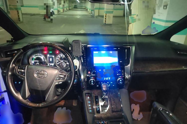 Used Toyota Alphard 2019 Dual-Engine 2.5L Prestige Edition Center Console