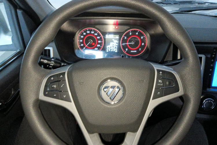 Used Foton Scenic G5 2024 2.0L Gasoline Commercial & Travel Version Passenger Van 7/9 Seats Model DAN20L