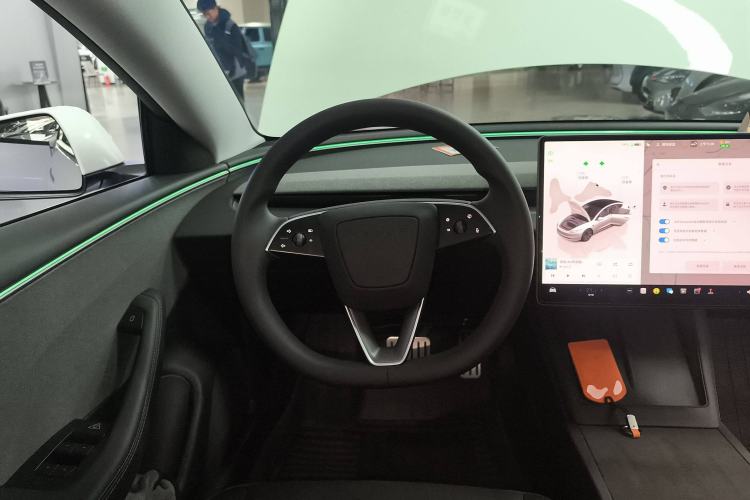 Used Tesla Model 3 2025 Rear-Wheel-Drive Version