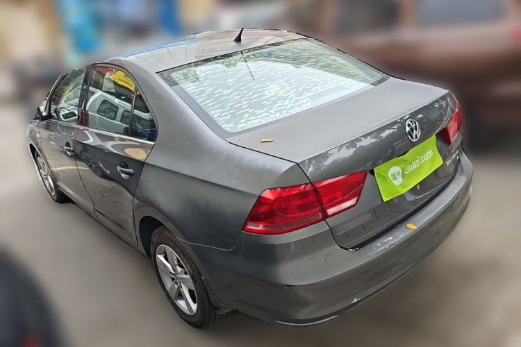 Used Volkswagen Santana 2013 1.6L Manual Comfort Edition
