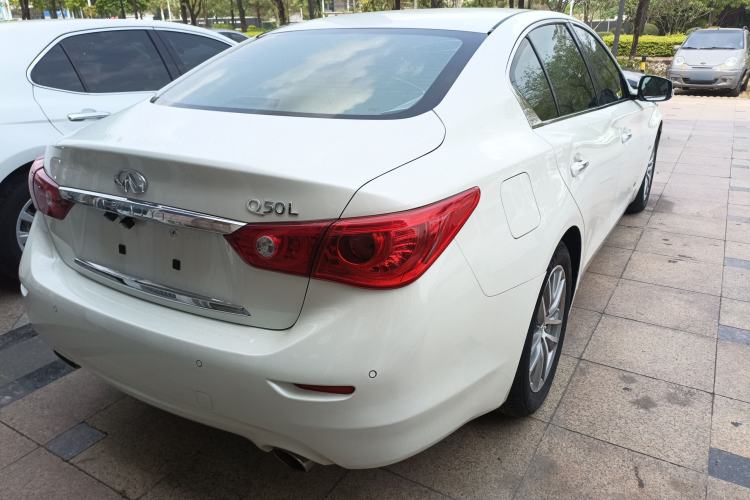 Used Infiniti Q50L 2015 2.0T Enjoyment Edition
