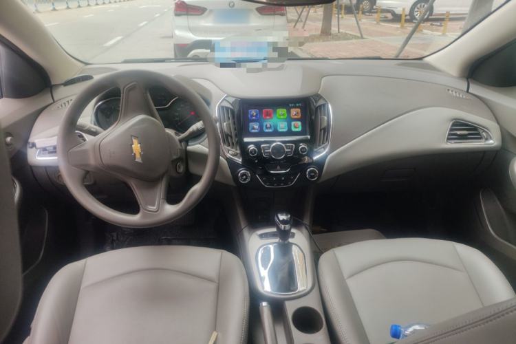 Used Chevrolet Cruze 2015 1.5L Automatic Fashion Navigation Edition