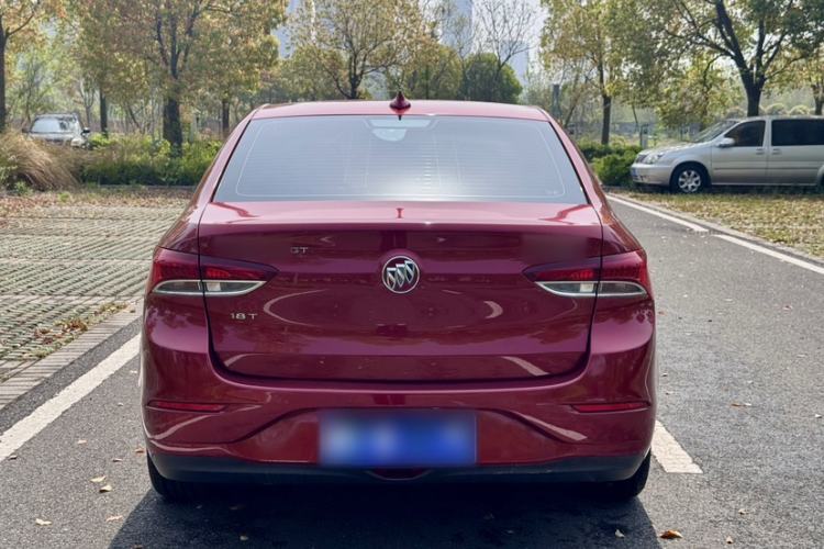 Used Buick GT 2018 18T Automatic Elite Model Exterior 5