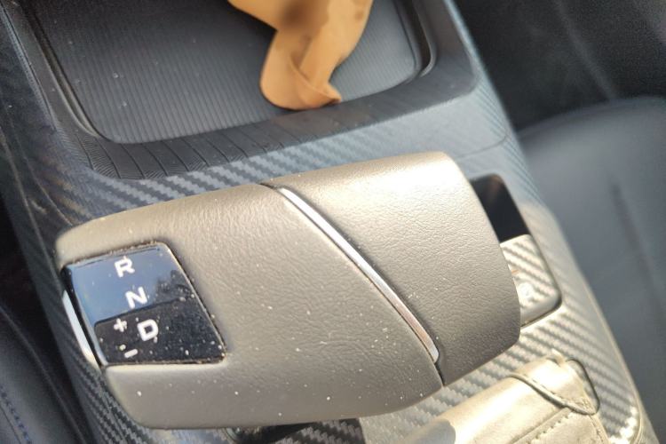 Used CHANGAN Eado 2024 1.5T GDI Automatic Prestige Edition Gear Lever