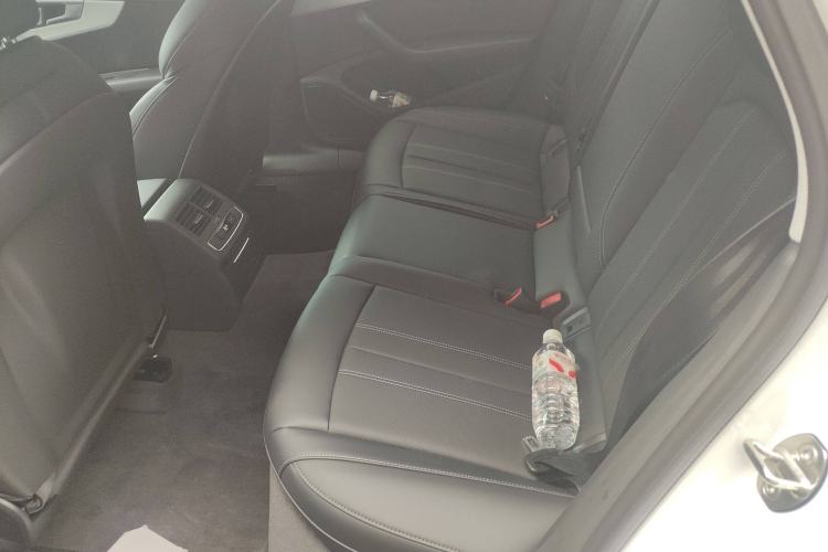 Used Audi A4L 2025 2 Million Units Enjoyment Version 40 TFSI Stylish and Dynamic Type