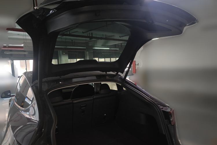 Used Tesla Model Y 2022 Rear-Wheel-Drive Version
