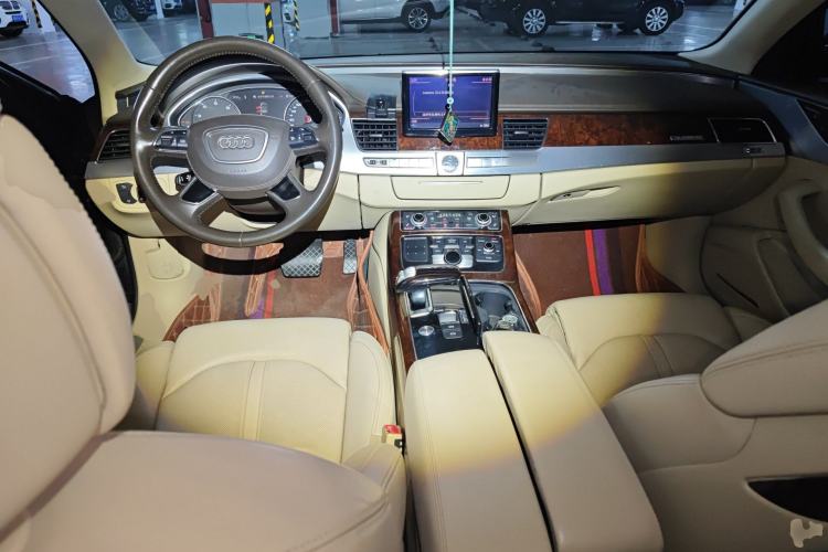 Used Audi A8 2013 A8L 50 TFSI quattro Luxury Model Center Console