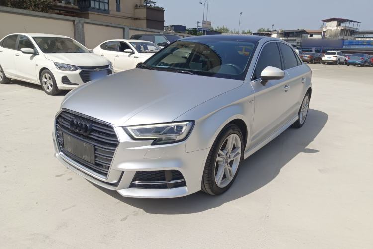 Used Audi A3 2019 Limousine 35 TFSI Fashion Edition China V standard