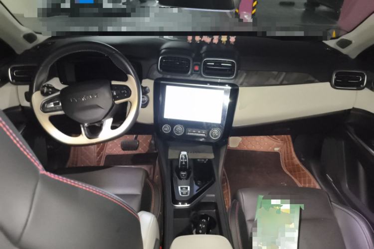 Used Lynk & Co 02 2022 1.5T DCT Shine Pro Center Console