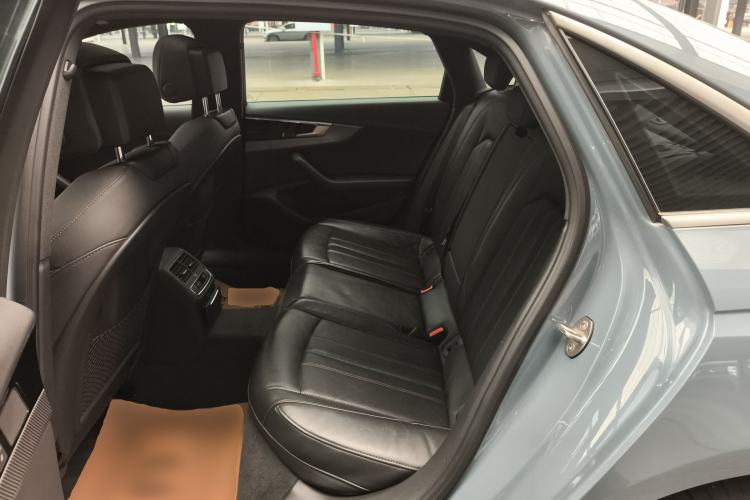 Used Audi A4L 2022 40 TFSI quattro RS Performance Package
