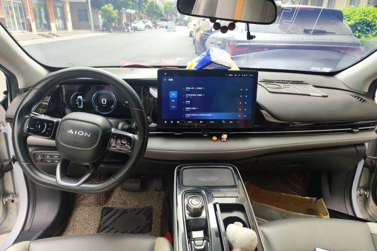 Used AION S Plus 2021 80 Ultra-Long Range Edition Center Console