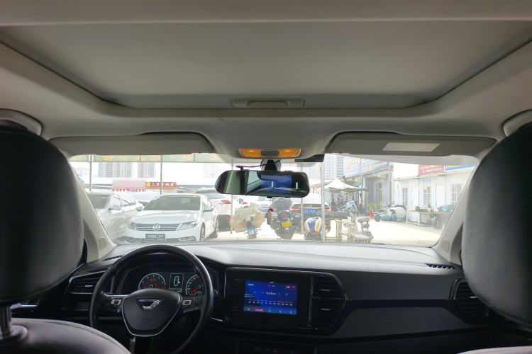 Used Jetta VS5 2019 280TSI Automatic Glory Edition Headliner