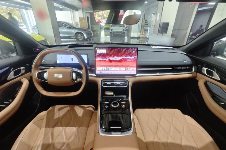 Used Geely Galaxy A7 2025 Model EM-i 150km Exploration+ Edition Interior 2