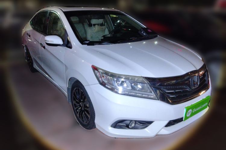Used Honda Crider 2013 1.8L automatic luxury edition
