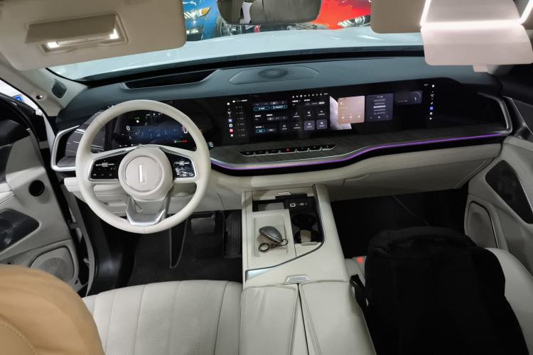 Used Wey Lanshan 2023 Four-Wheel Drive Ultra-Long Range Version
