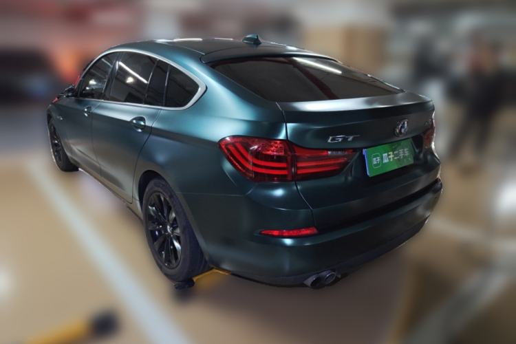 Used BMW 5 Series GT 2015 528i Leading Model Rear Left 45 Deg