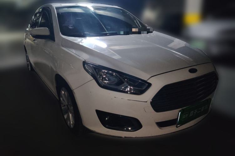 Used Ford Escort 2015 1.5L Automatic Fashion Model
