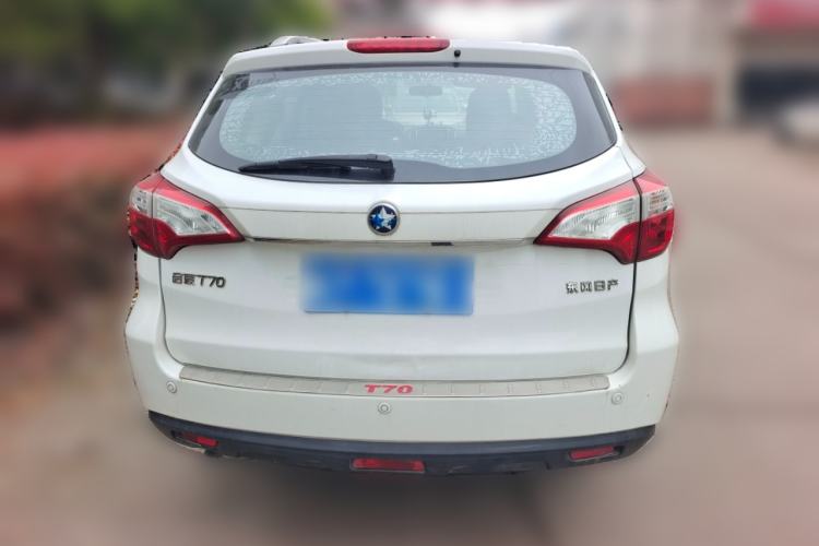 Used Venucia T70 2015 2.0L Manual RuiQu Version Rear