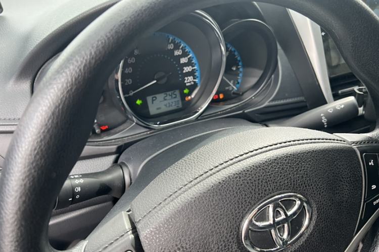 Used Toyota YARiS L Zhi Xiang 2017 1.5E CVT Dynamic Edition Interior 1