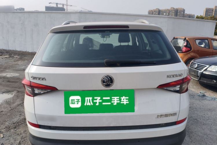 Used Skoda Kodiaq 2017 TSI330 7-Seater Two-Wheel-Drive Luxury Edition Rear