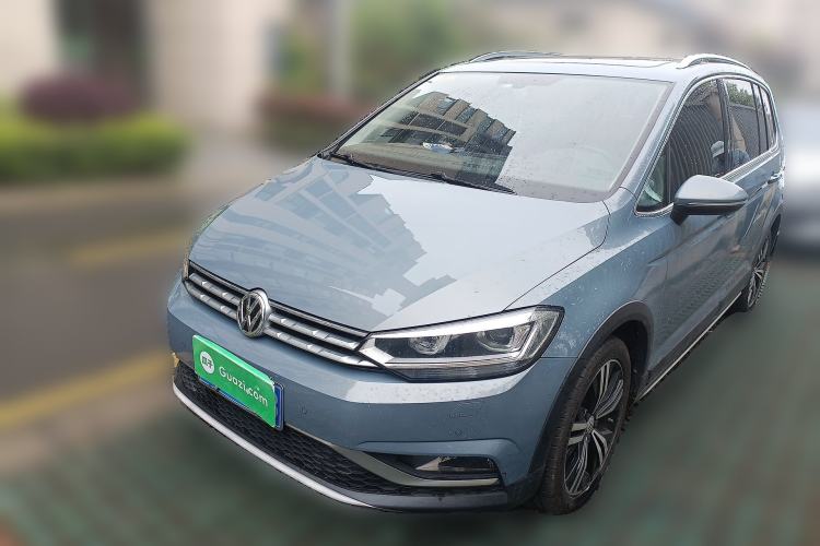 Used Volkswagen Touran 2018 Volkswagen Touran L 280TSI DSG Boundary Edition 7 Seats China VI Standard