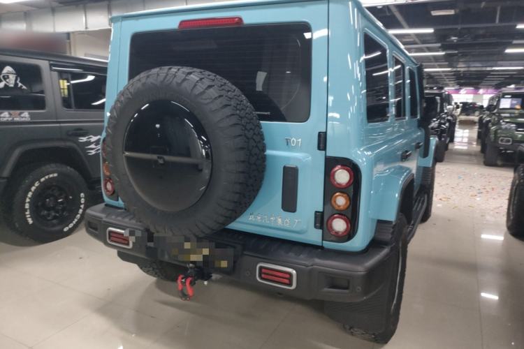 Used 212 T01 2025 2.0T Changfeng