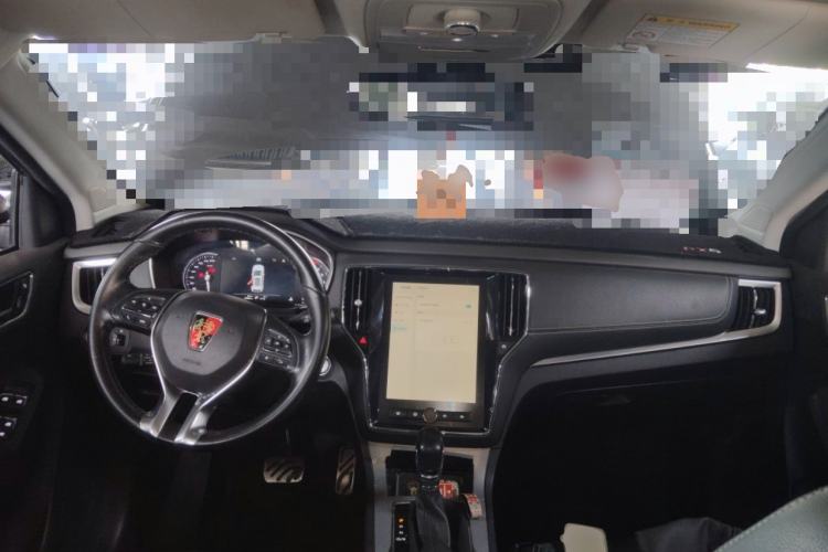 Used Roewe RX5 2016 30T Two-Wheel Drive Automatic Internet Smart Edition
