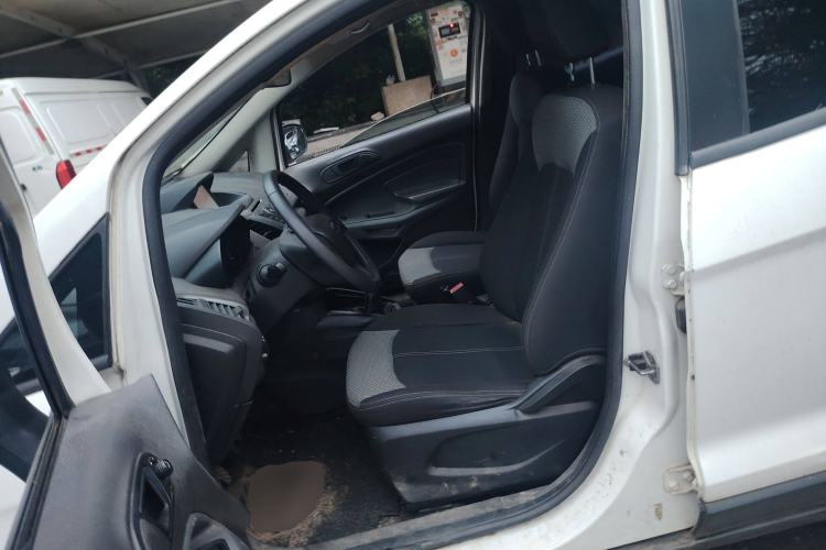 Used Ford EcoSport 2013 1.5L Manual Comfort Model Left Front Seat