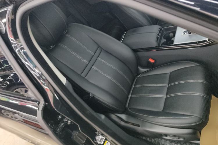 Used Land Rover Range Rover Velar 2024 S Model
