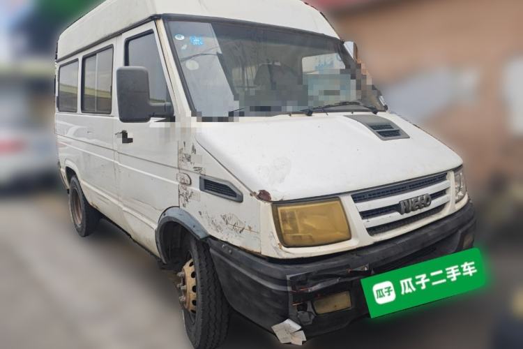 Used Iveco Daily 2014 2.5T-A35 NJ6485AC47Z4