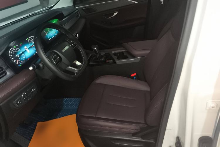 Used JETOUR X90 PLUS 2024 1.6TD Manual Yangfang PRO 7-Seater