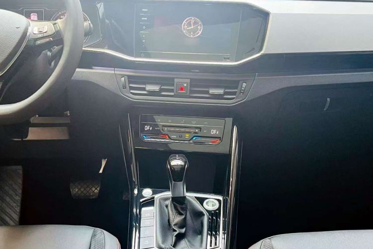 Used Volkswagen Tayron 2020 330TSI Two-Wheel Drive Luxury Smart Connectivity Version Interior 4